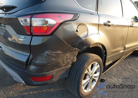2018 Ford Escape Se from USA, damaged, VIN 1FMCU9GD8JUA15916